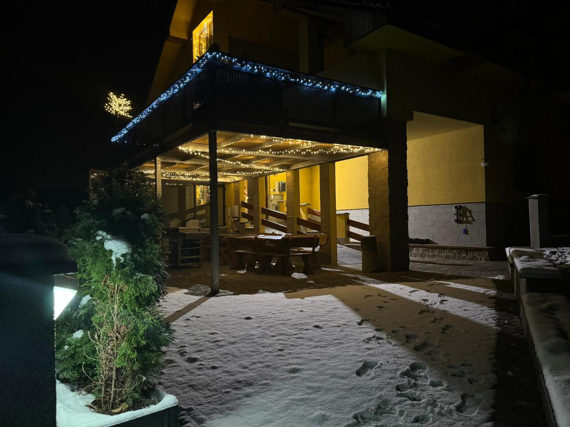 Maxovo Kralovstvi Daire Rovensko pod Troskami Dış mekan fotoğraf